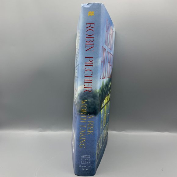 A Risk Worth Taking Bestselling Novel by Robin Pilcher - Picture 2 of 6